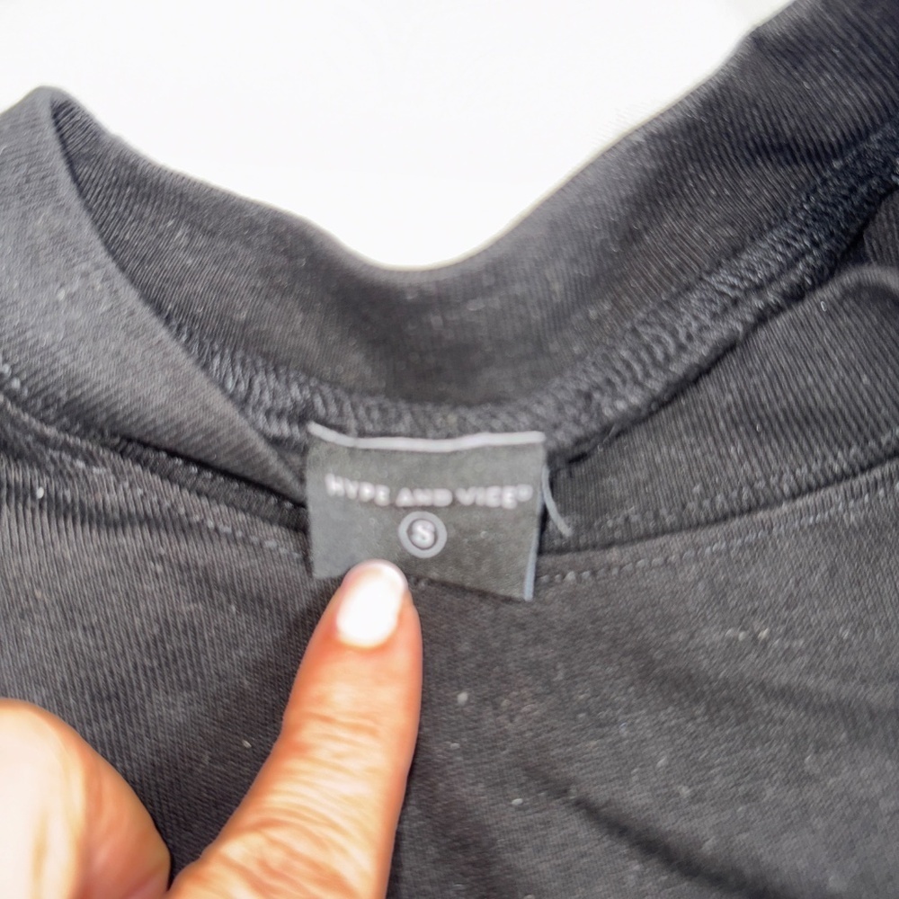 University of Colorado Boulder Cropped T-Shirt  - Hype and Vice - Picture 4 of 4